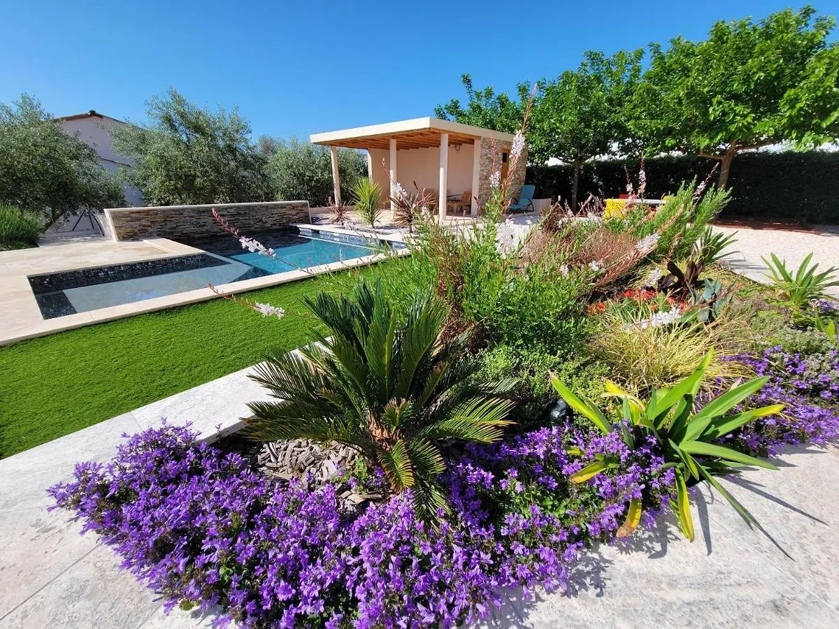 Bed & Breakfast Villa Tropez Chambres D'Hotes Le Luc